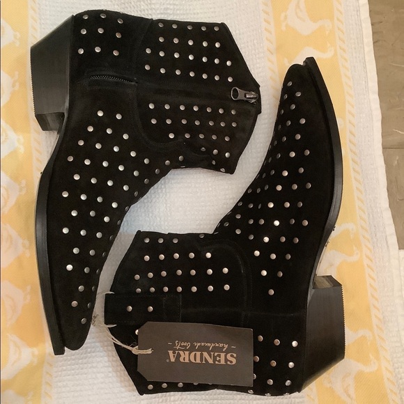 Sendra Studded Ankle Boots​​​​​ - Picture 11 of 12
